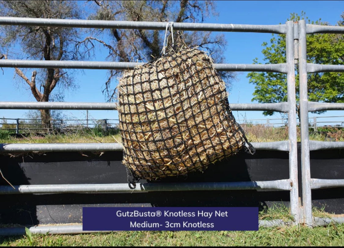 GutzBusta Knotless Medium 30mm Hay Net