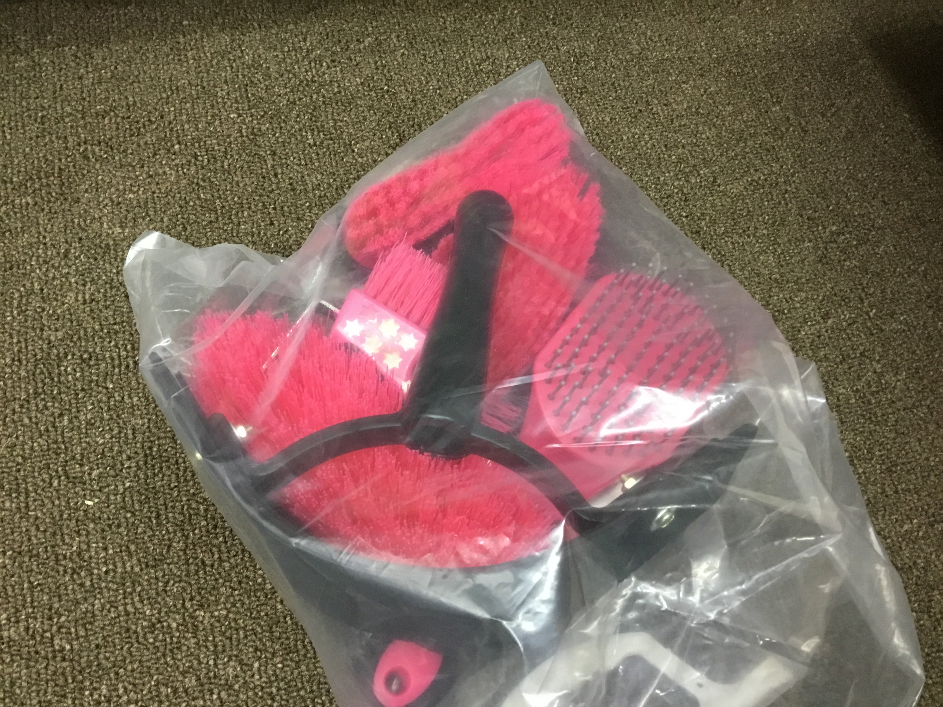 Pink Grooming Kit (No Bag)