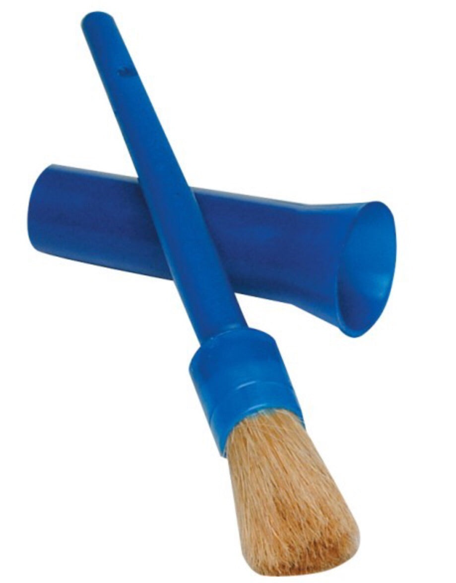Hoof Oil Brush with Cap